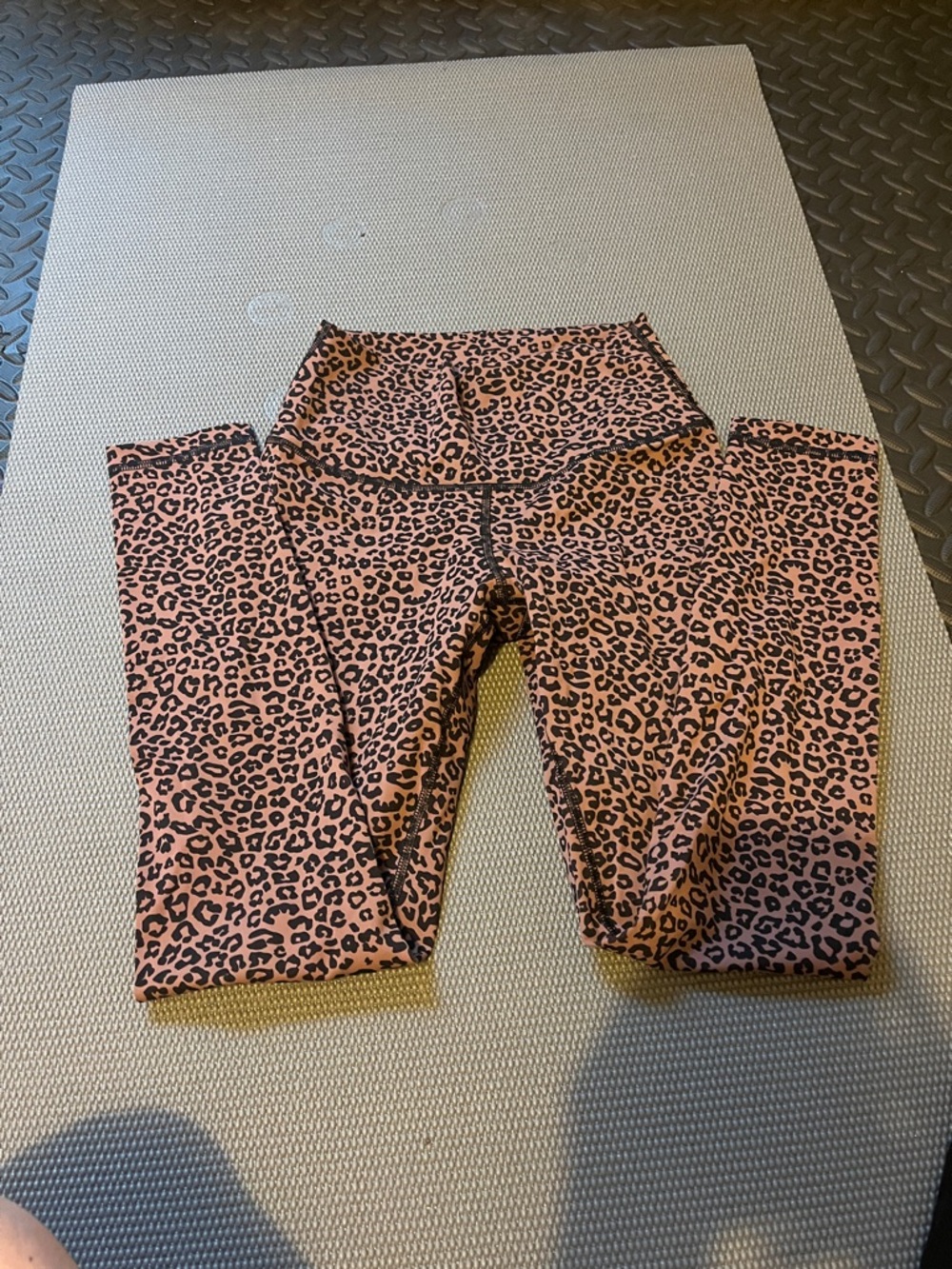 CRZ YOGA Leopard High-Rise Athletic Leggings